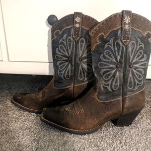 Ariat Daisy Western Cowgirl Boots size 8.5